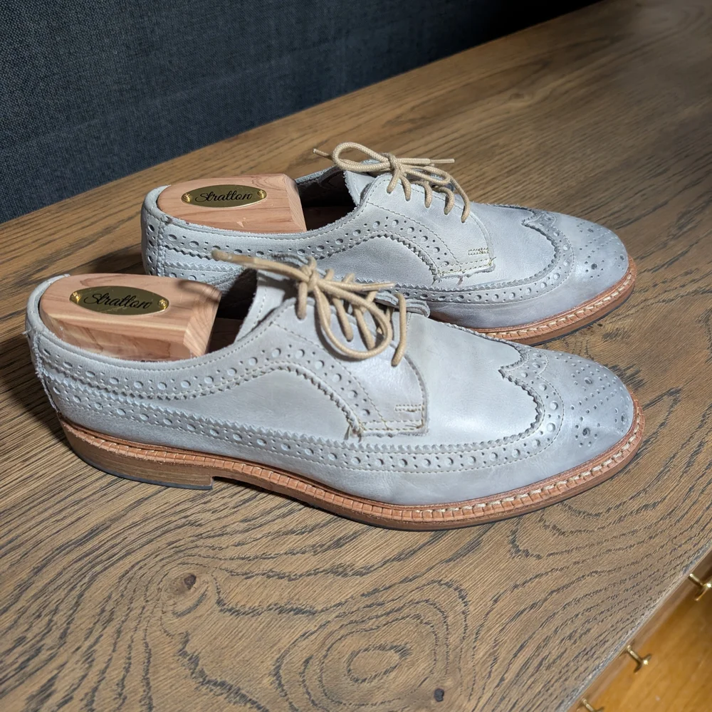 Allen Edmonds Light Gray Leather Banchory Size 8 - Picture 2 of 5